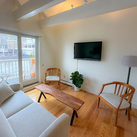 Harborside Inn-3