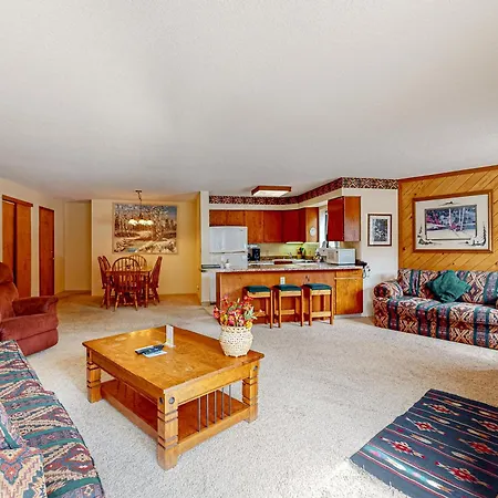 Pine Ridge Condos-2