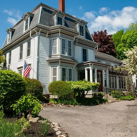 Hartstone Inn-3