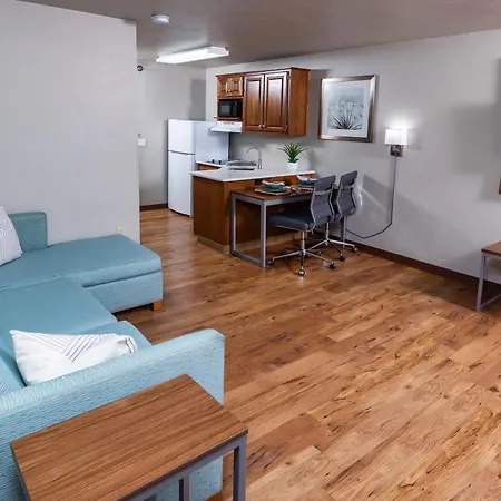 Extended Stay Airport-2
