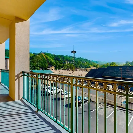 Summit Manor Condos Unit B3062-2