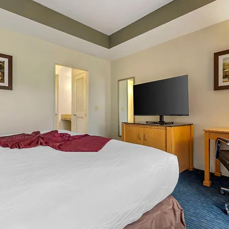 Best Western Plus Palm Desert Resort-2