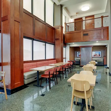 Drury Inn & Suites Birmingham Lakeshore Drive-2