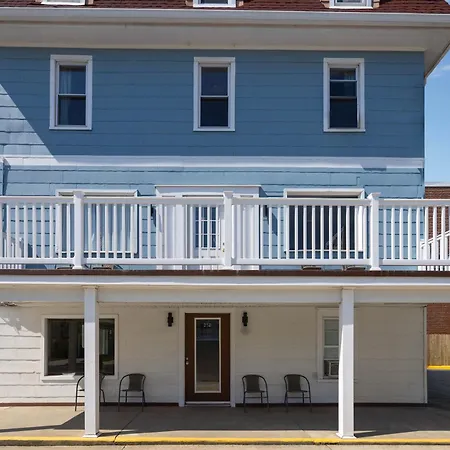 Wildwood Inn Hotel Beach & Boardwalk-3