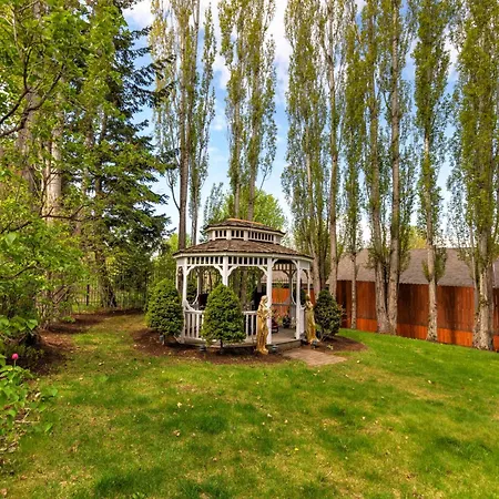 The Gibson Mansion Bed And Breakfast-2