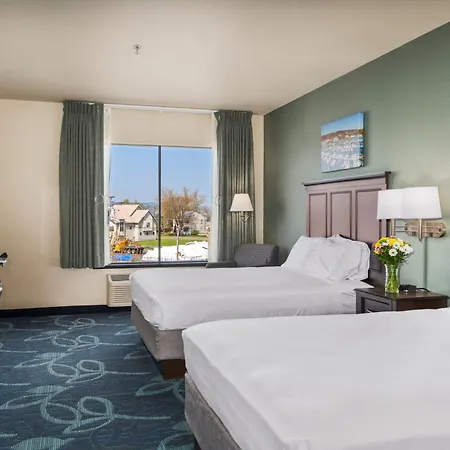 Park Point Marina Inn-3