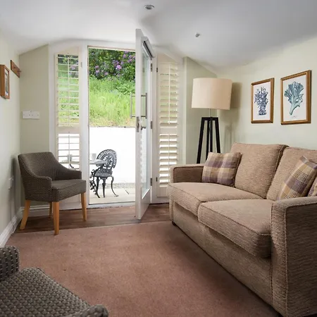 The Lakehouse Rooms At The Waterhead Inn, Ambleside-2