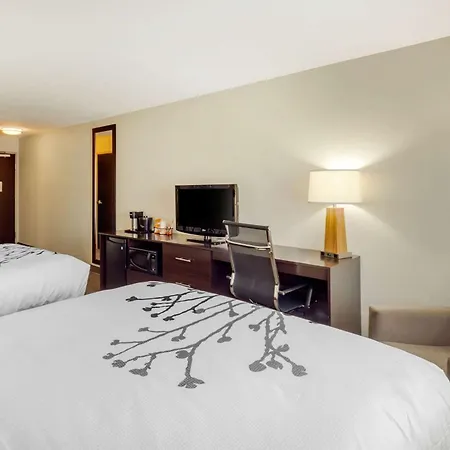 Sleep Inn & Suites Fargo Medical Center-2