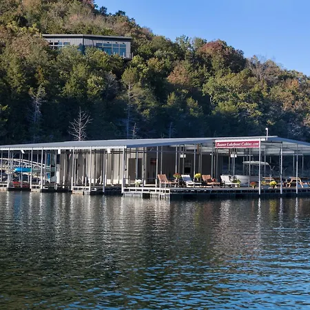 Beaver Lakefront Cabins - Couples Only Getaways-3