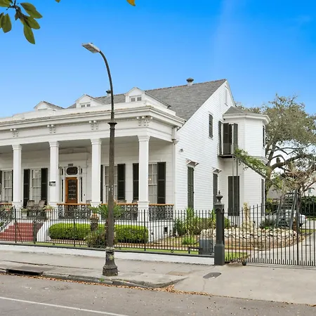 Ashton'S Bed And Breakfast-2