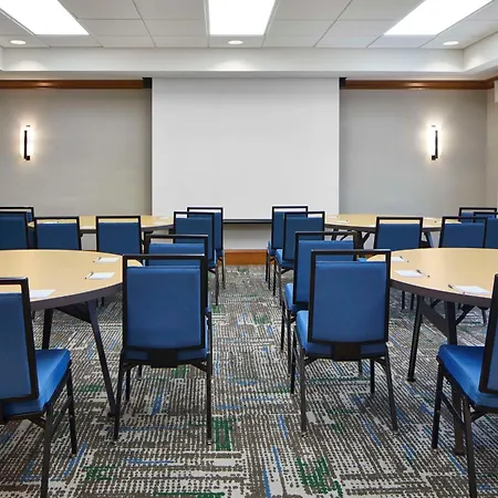Hampton Inn & Suites Saratoga Springs Downtown-2