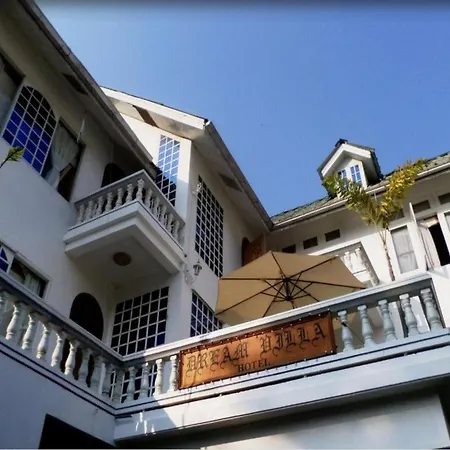 Dream Villa Hotel-3