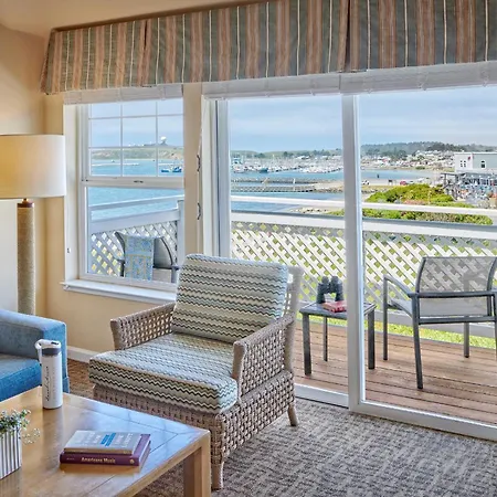 Beach House Half Moon Bay-3