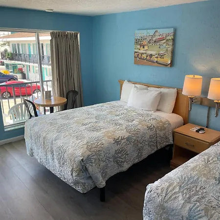Surfcomber Motel-2