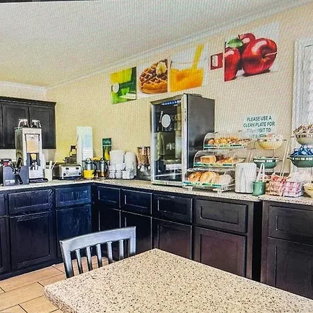 Quality Inn & Suites-3