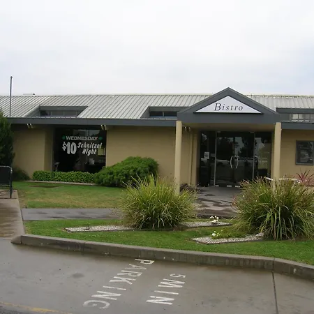 Overlander Hotel Motel-3
