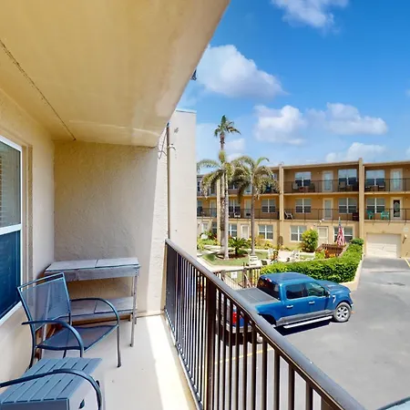 Suntide I Condominiums Unit 212-2