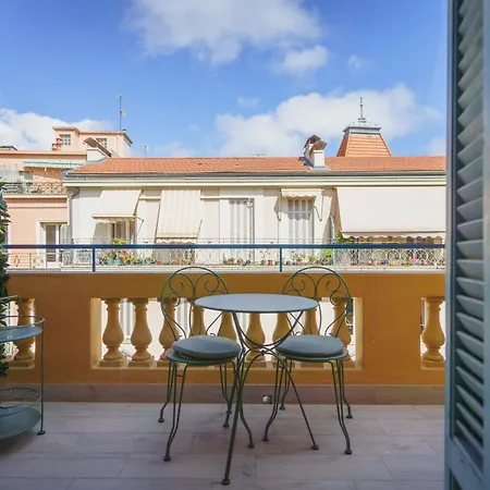 Hotel Gounod Fully Renovated-3