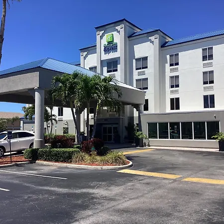 Holiday Inn Express Hotel & Suites Cocoa Beach By Ihg-2