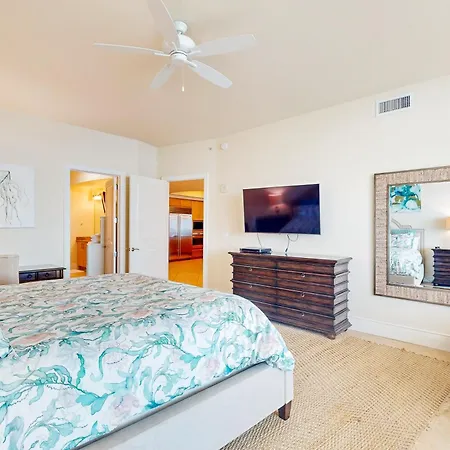 Turquoise Place #2205C-3