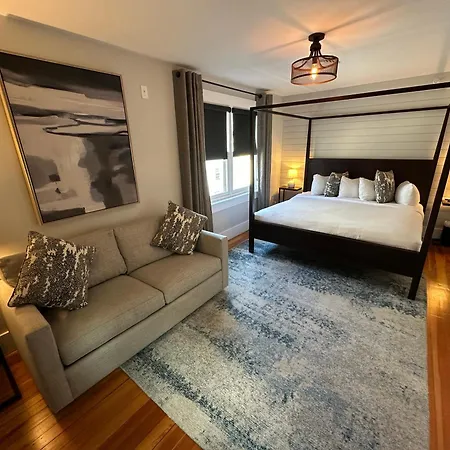 Entire Modern 7 Unit 7 Bath Boutique Inn-3