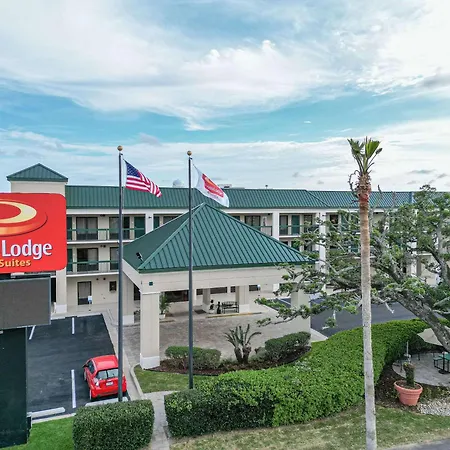 Econo Lodge Inn & Suites Foley-North Gulf Shores-3