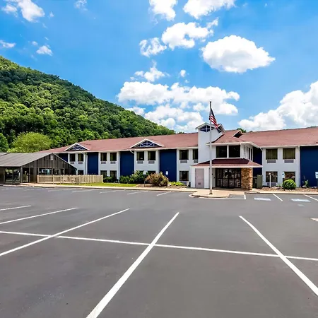 Comfort Inn Near Great Smoky Mountain National Park-3