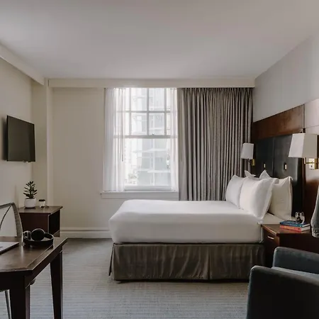 Club Quarters Hotel Downtown, Houston-2