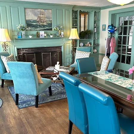 Harborview Inn-2