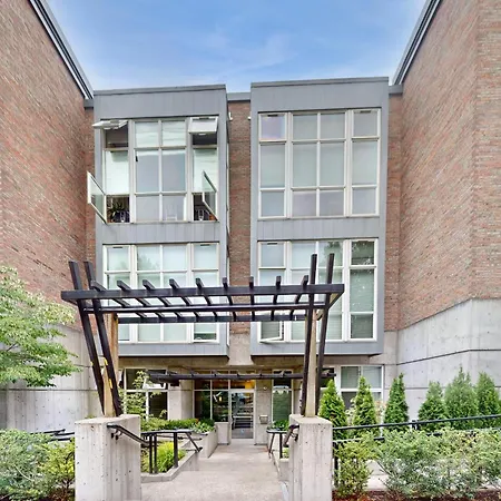 19Th Avenue Lofts Unit 213-2