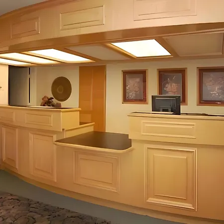 Days Inn By Wyndham Gilroy-3