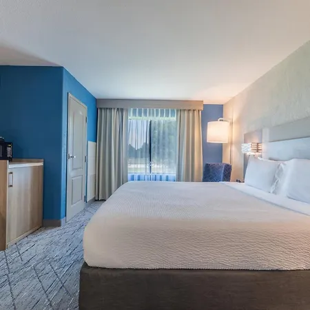 Holiday Inn Express & Suites Kansas City Airport By Ihg-2