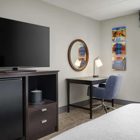 Hampton Inn & Suites Memphis East Germantown Area-2