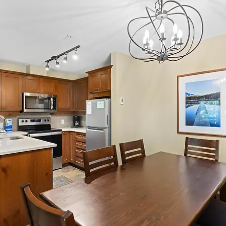 Horstman House By Whistler Premier-2