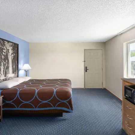 Super 8 By Wyndham Susanville-3
