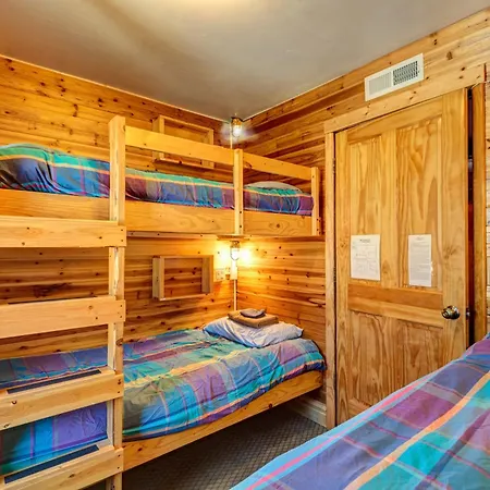 Fireside Inn & Hostel-2