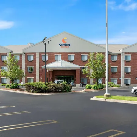 Holiday Inn Express & Suites Southfield - Detroit-2