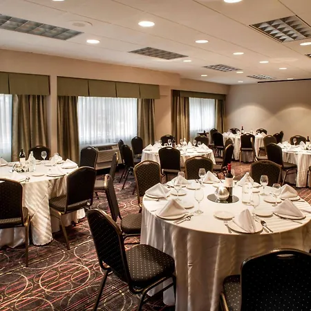 Inn At Fox Chase-2