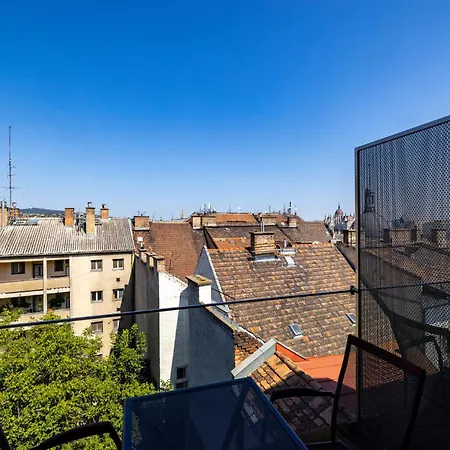 Carlton Hotel Buda Castle-2
