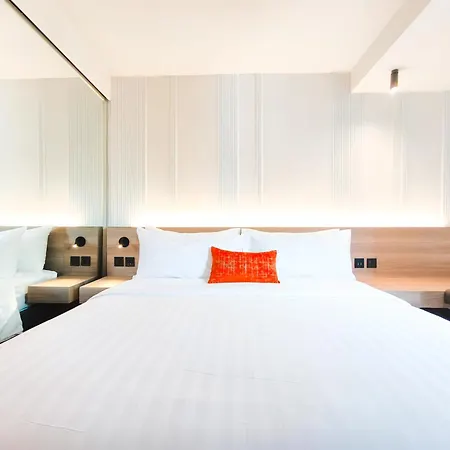 Citrus Sukhumvit 13 Nana Bangkok By Compass Hospitality - Newly Renovated-3