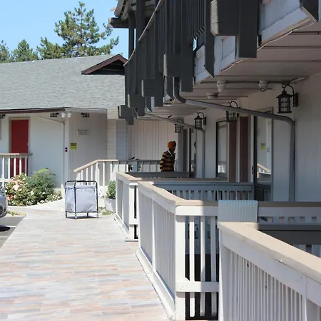 Cedarwood Inn Of Ashland-2
