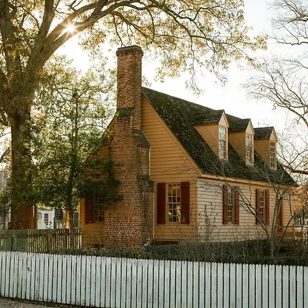 Colonial Houses, An Official Colonial Williamsburg Hotel-3