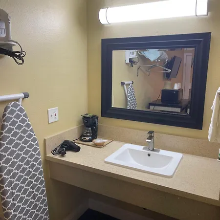 Timberline Motel-3