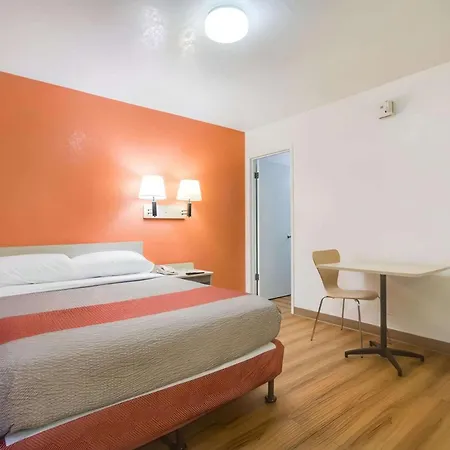 Park Inn By Radisson, Lakewood-2