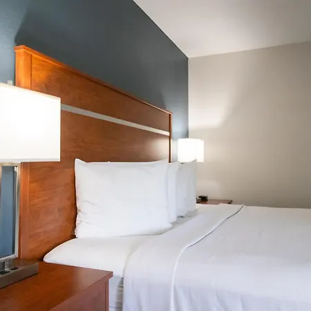 Twin Mountain Inn & Suites-3