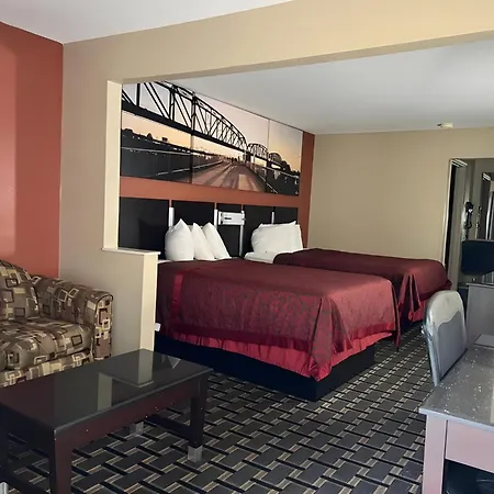 Days Inn & Suites By Wyndham Pine Bluff-3