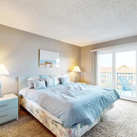 Blue Marlin Unit 302-3