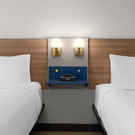 Microtel Inn & Suites By Wyndham Tracy-2