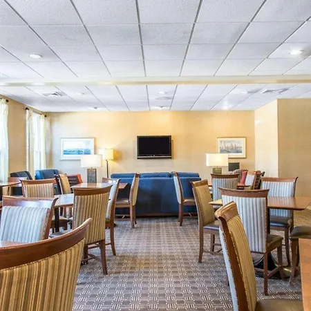 Quality Inn Mystic-Groton-2