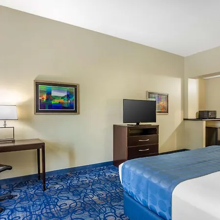 Best Western Plus Waynesboro-3